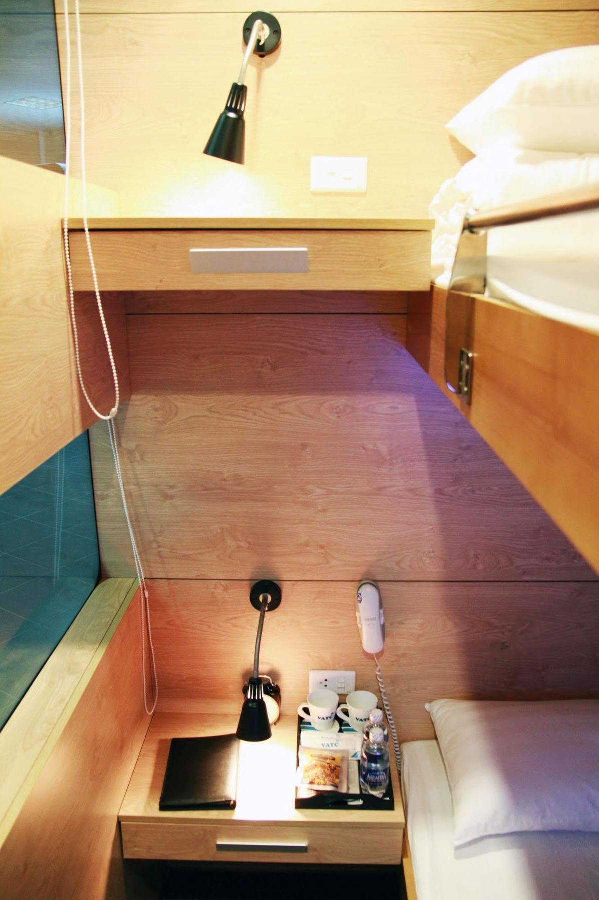 Hotel Vatc Sleep Pod Terminal 1 Noi Bai Exteriér fotografie